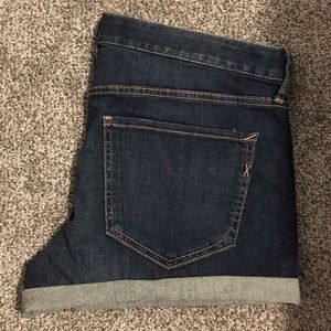 NWOT Express Denim Shorts 💙